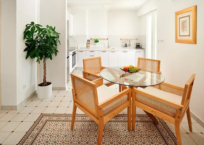 Sun Harmony 公寓 *